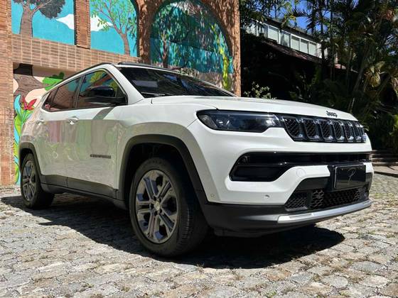 JEEP COMPASS 1.3 T270 TURBO FLEX LONGITUDE AT6 JEEP COMPASS 1.3 T270 TURBO FLEX LONGITUDE AT6